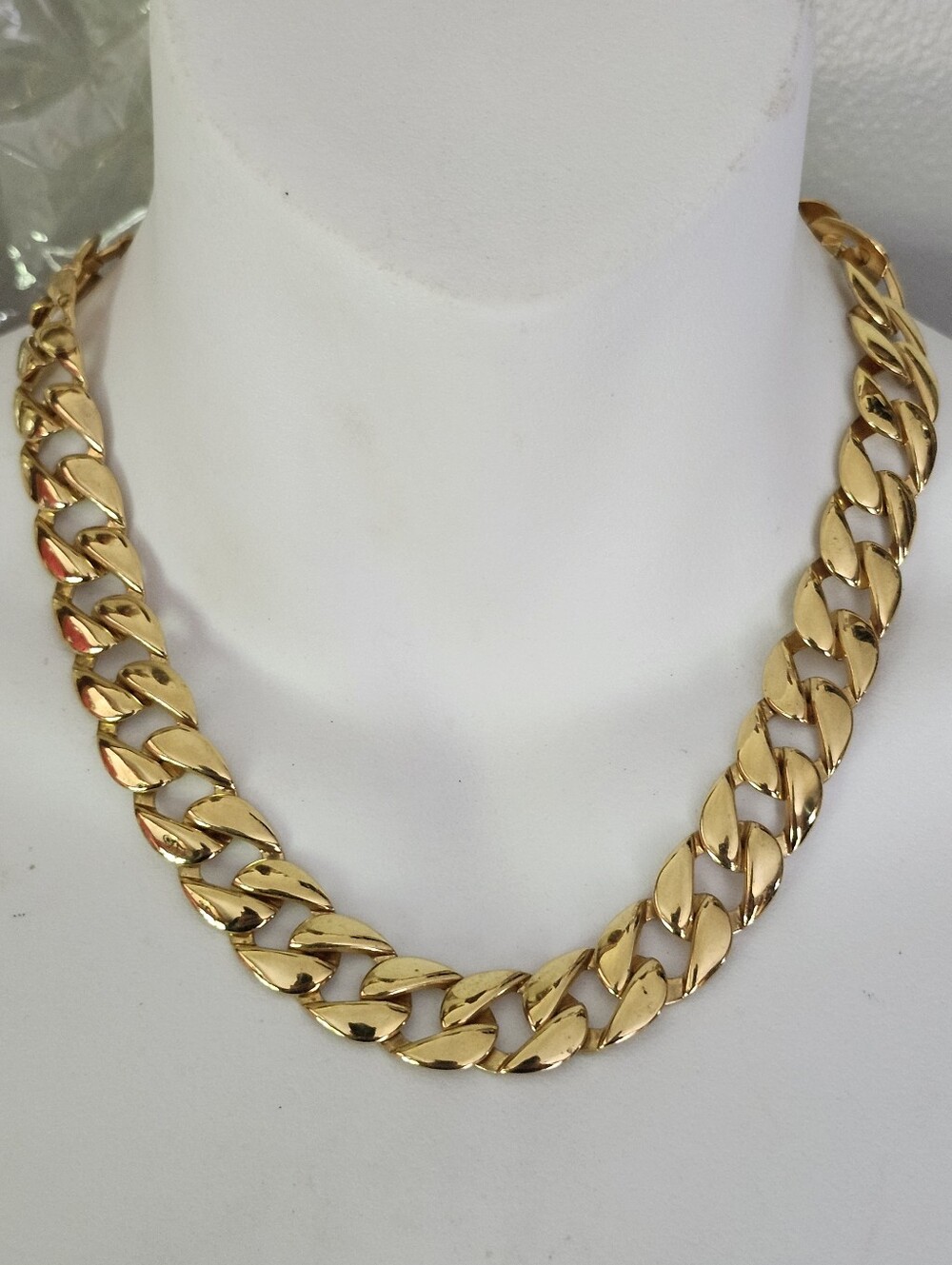 Classic Gold Tone Cuban Link Necklace